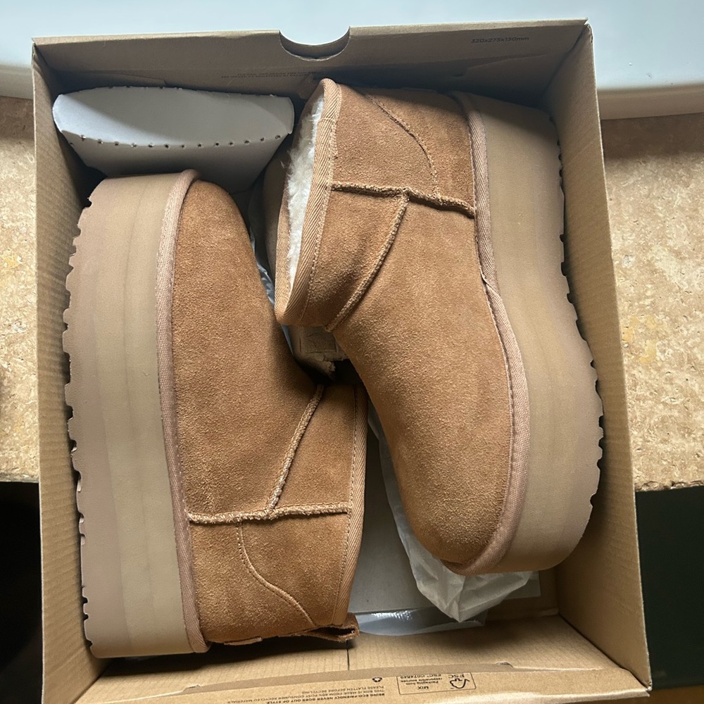 Ugg platform short boots